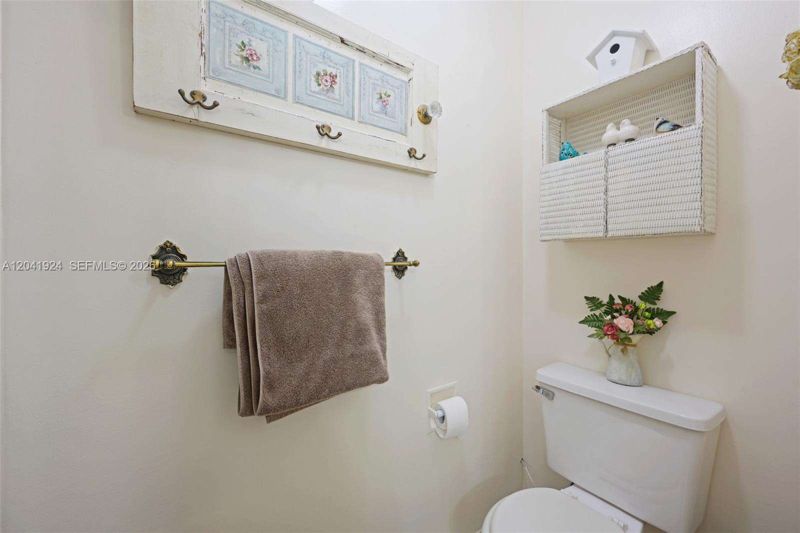 906 8th Ave, Hallandale Beach, FL 33009 - For Sale photo 17