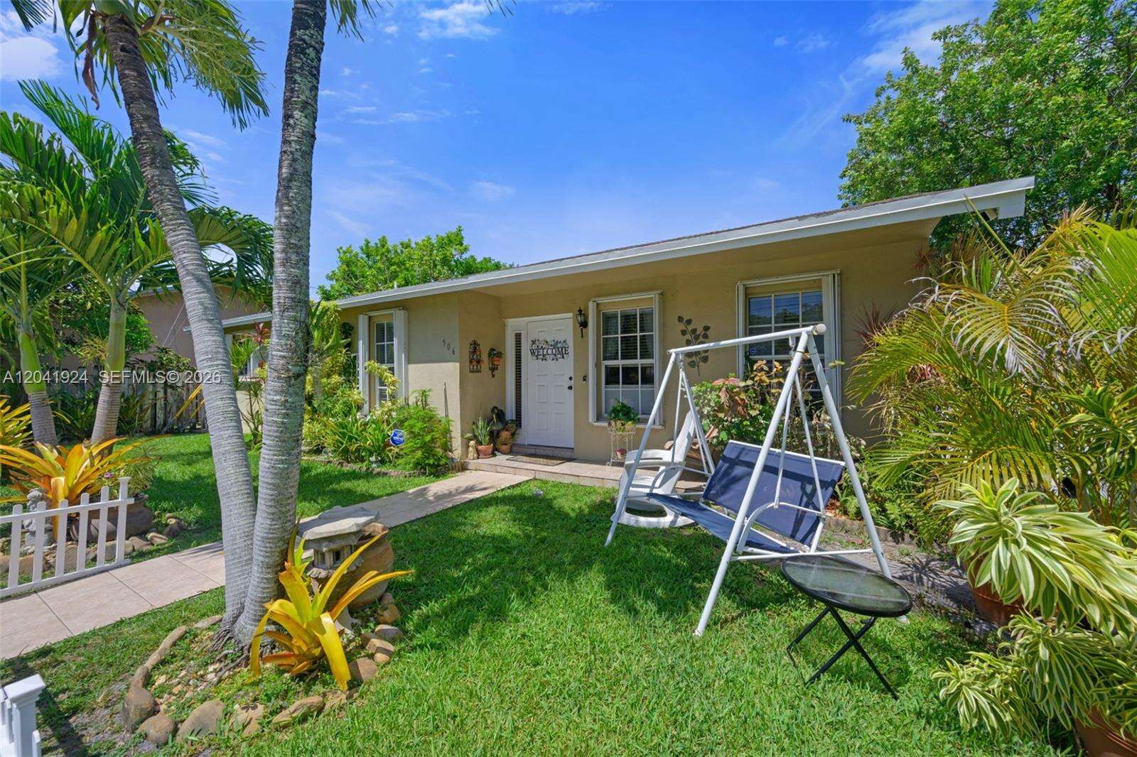 906 8th Ave, Hallandale Beach, FL 33009 - For Sale photo 25