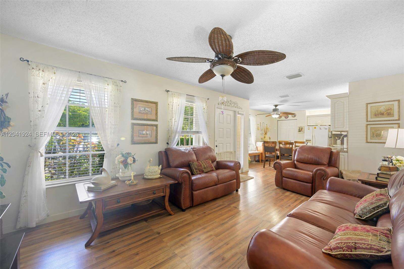 906 8th Ave, Hallandale Beach, FL 33009 - For Sale photo 5