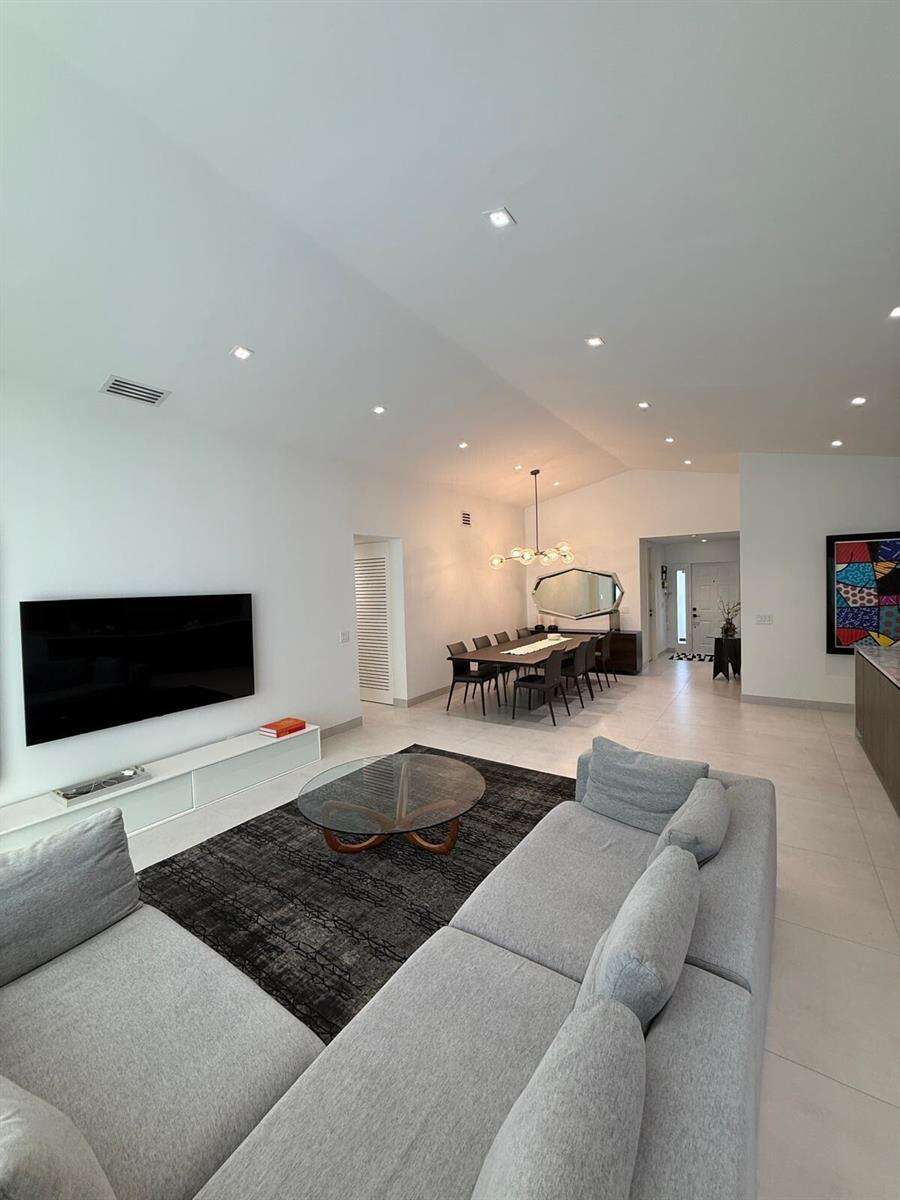 3380 50th, Hollywood, FL 33312 - For Sale photo 5