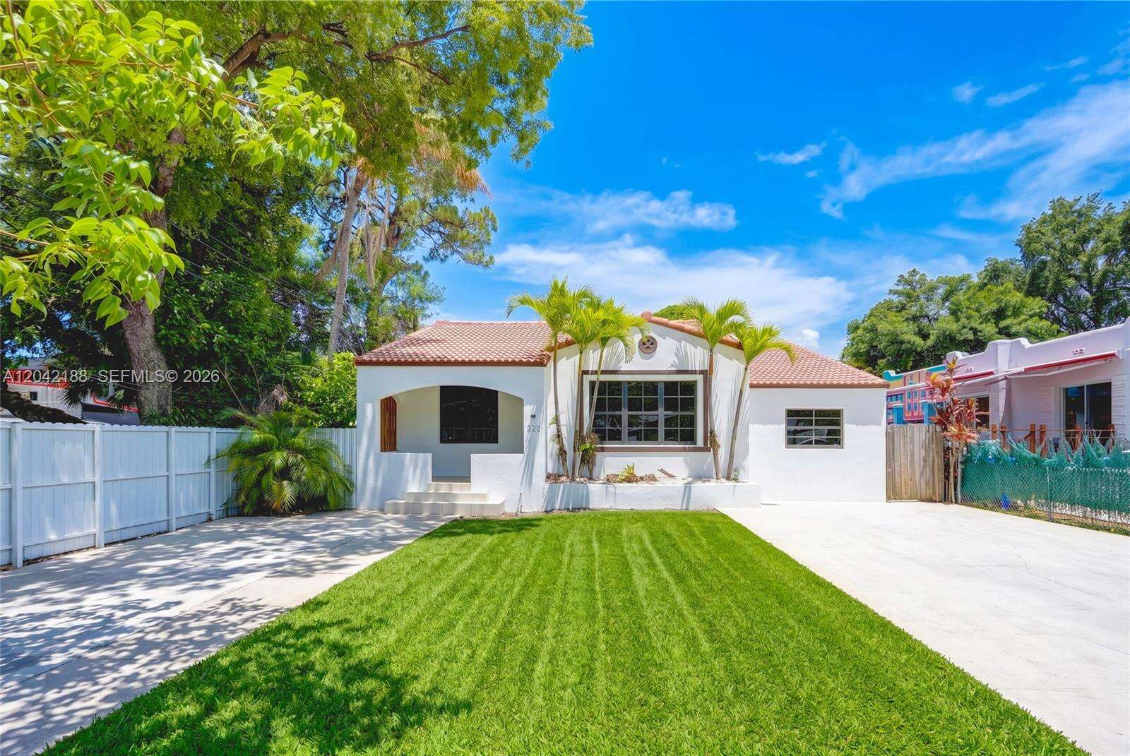 322 18th Road, Miami, FL 33129 - For Sale photo 2