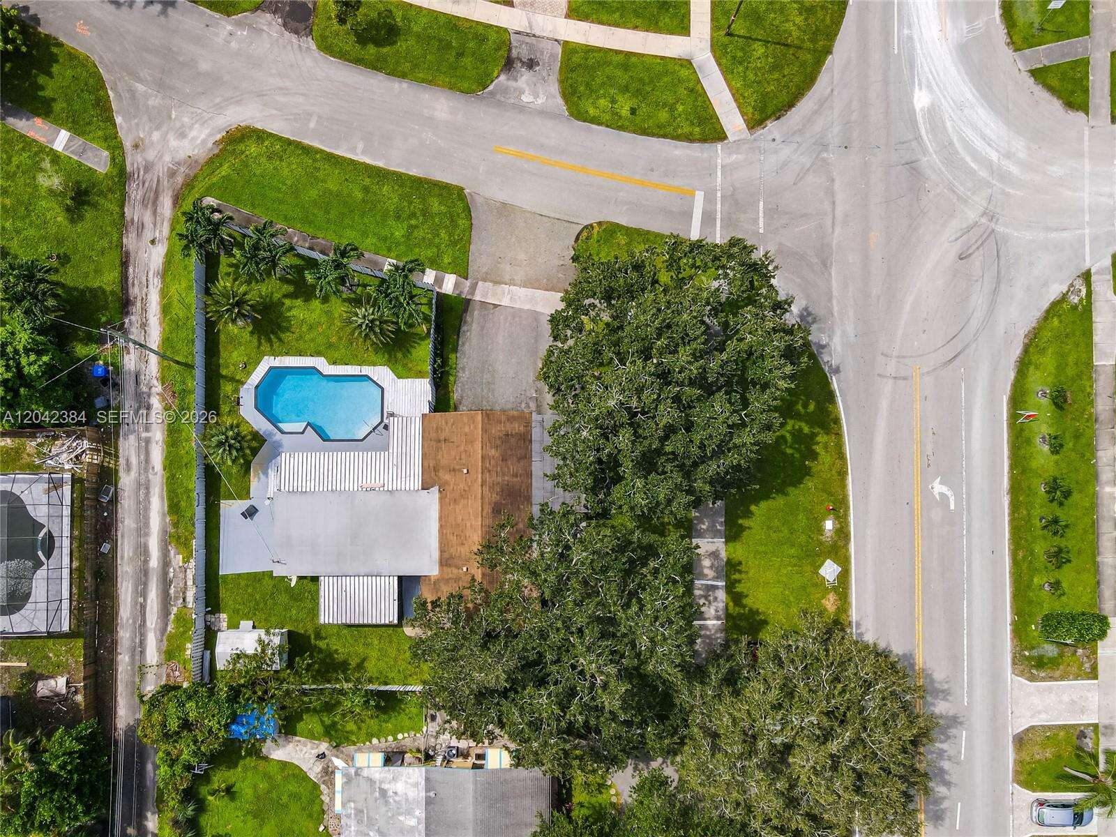 3338 Taft St, Hollywood, FL 33021 - For Sale photo 4