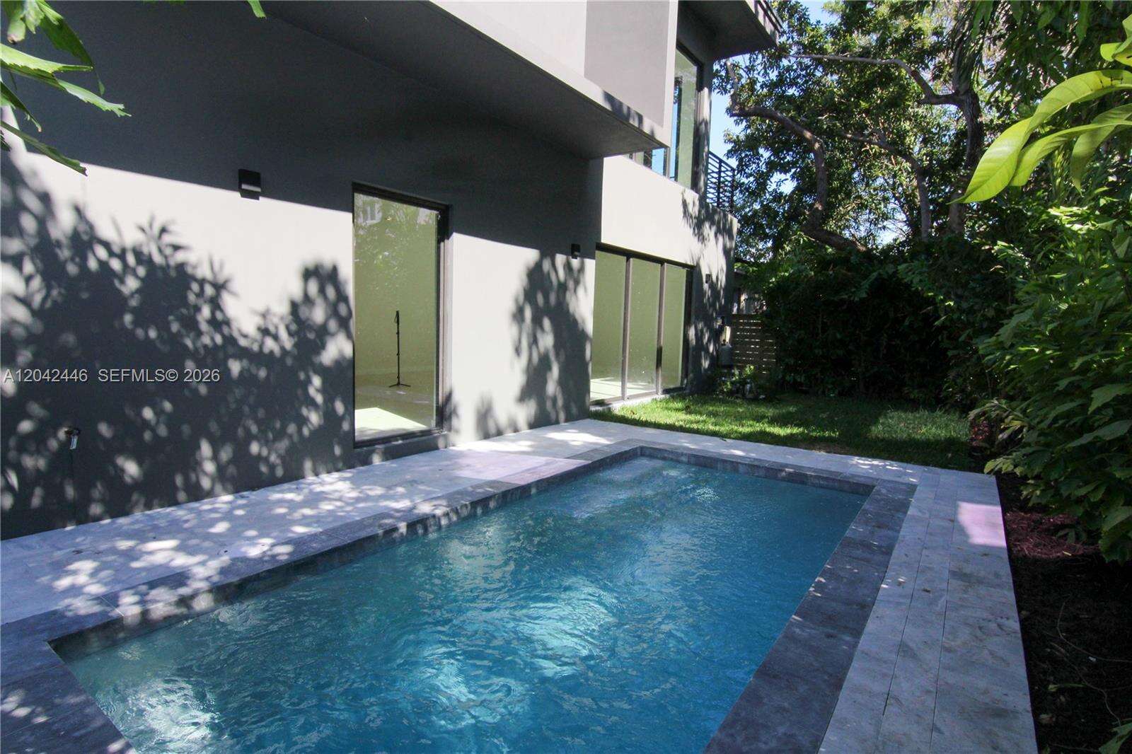 3540 Oak Ave, Miami, FL 33133 - For Sale photo 6