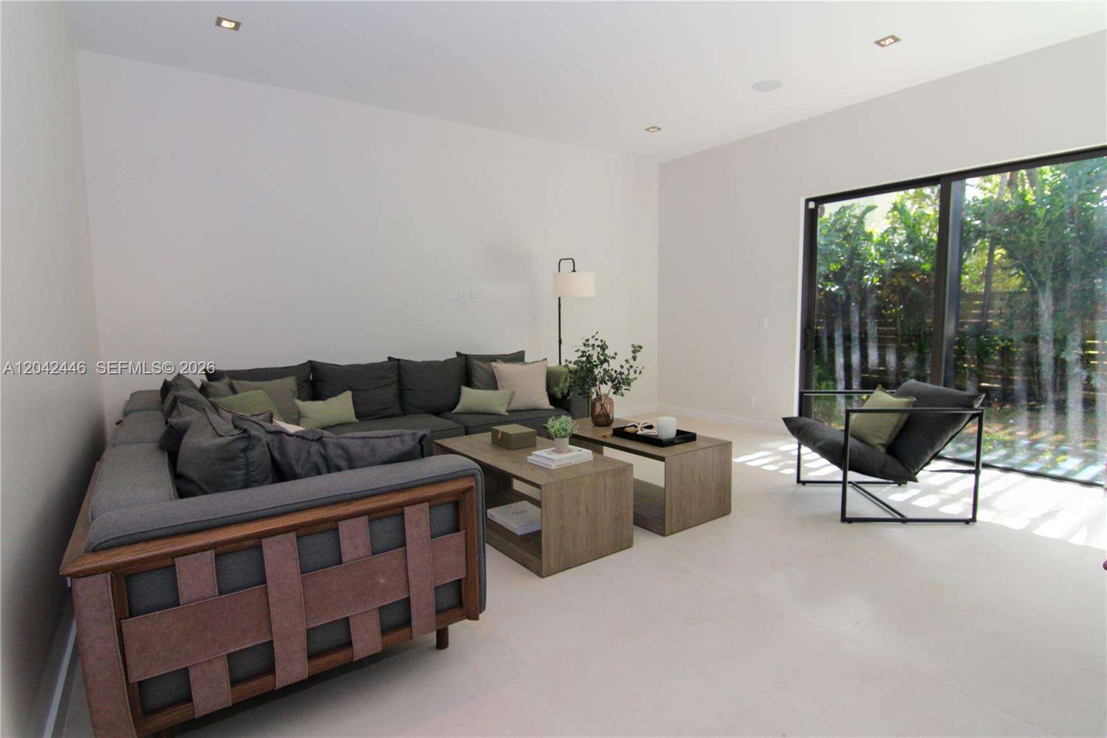3540 Oak Ave, Miami, FL 33133 - For Sale photo 7