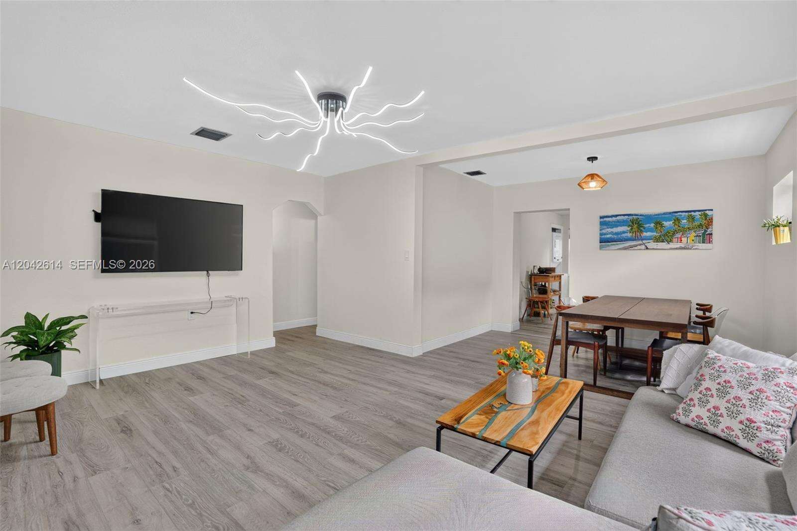 2446 Mckinley St, Hollywood, FL 33020 - For Sale photo 12