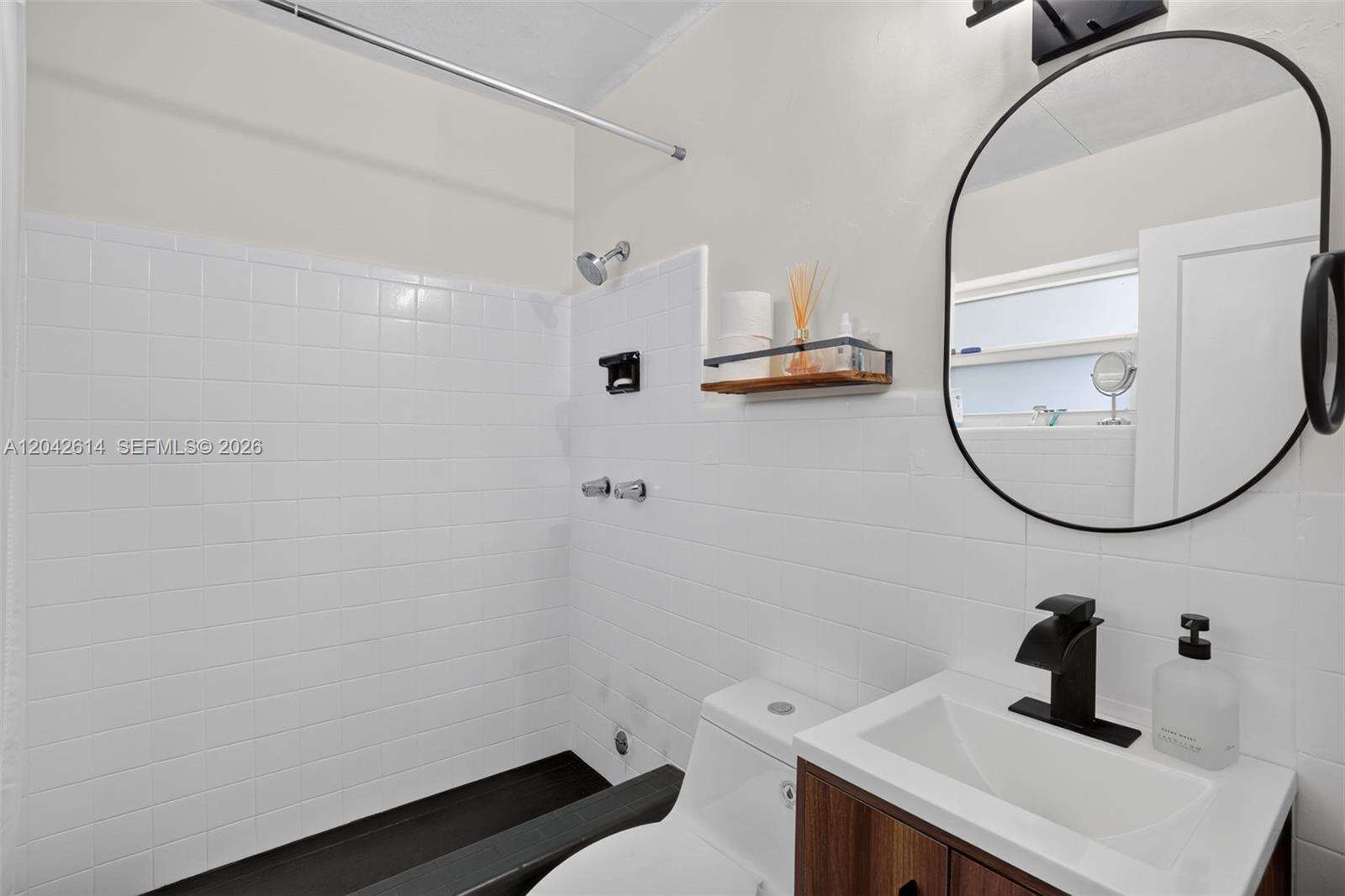 2446 Mckinley St, Hollywood, FL 33020 - For Sale photo 23