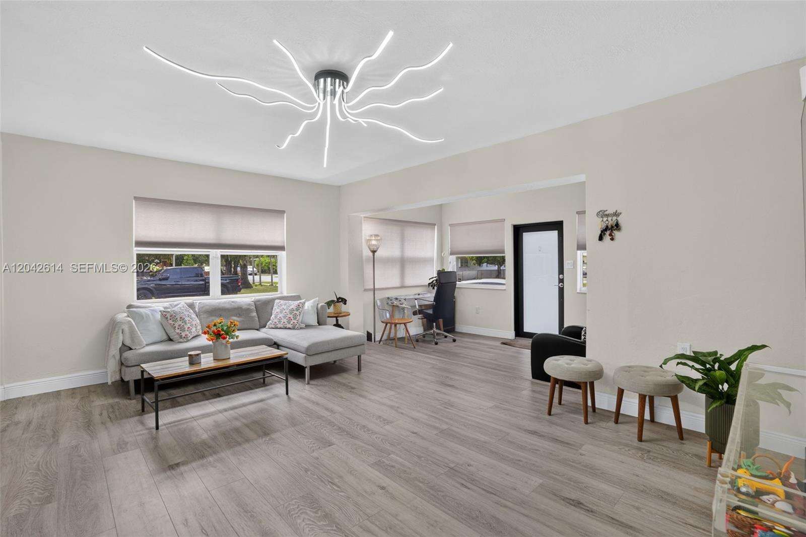 2446 Mckinley St, Hollywood, FL 33020 - For Sale photo 10