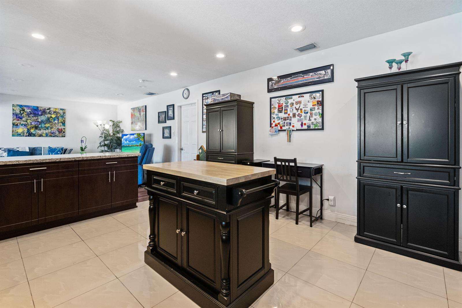 4921 Jackson, Hollywood, FL 33021 - For Sale photo 15
