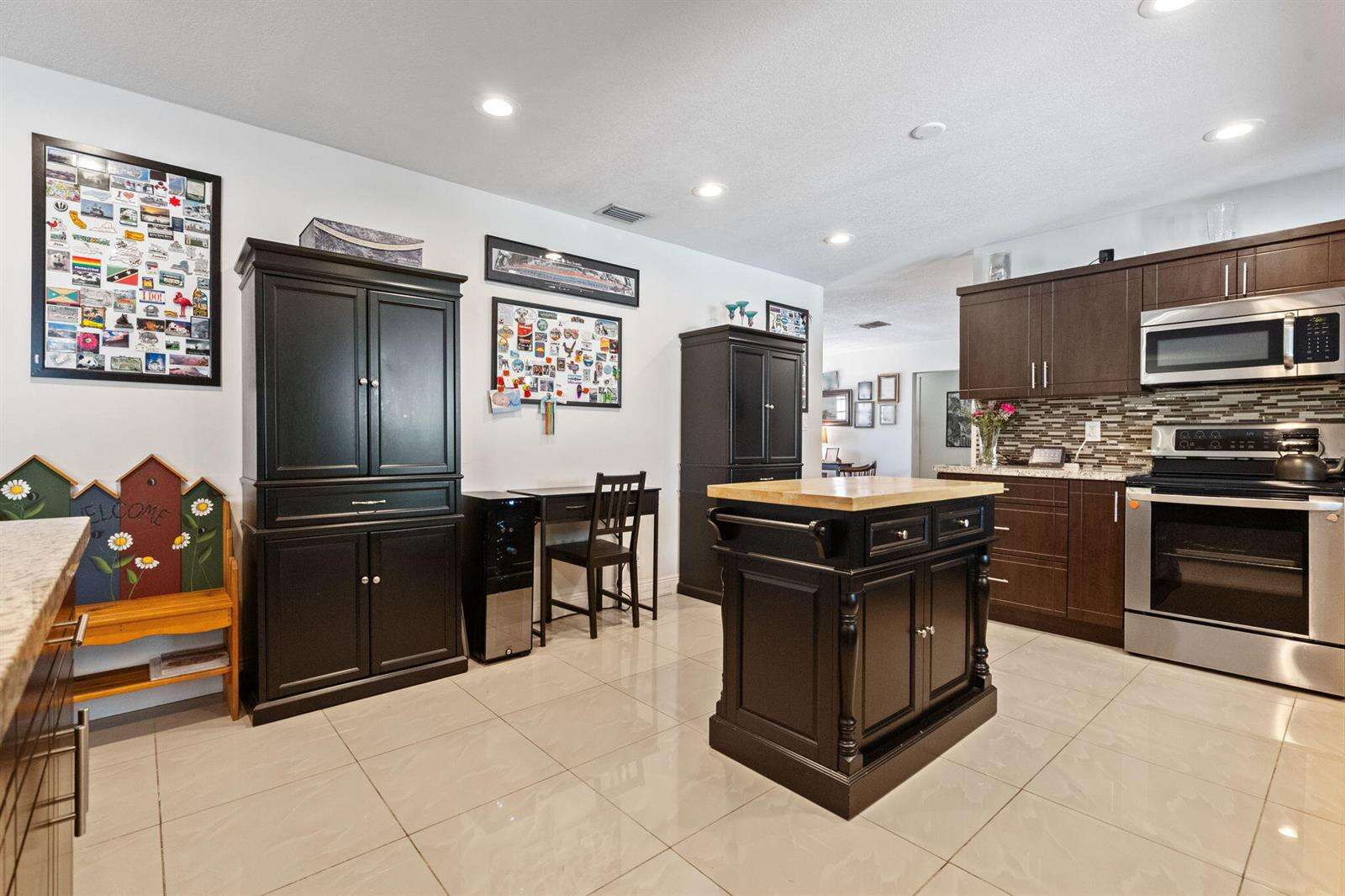 4921 Jackson, Hollywood, FL 33021 - For Sale photo 16