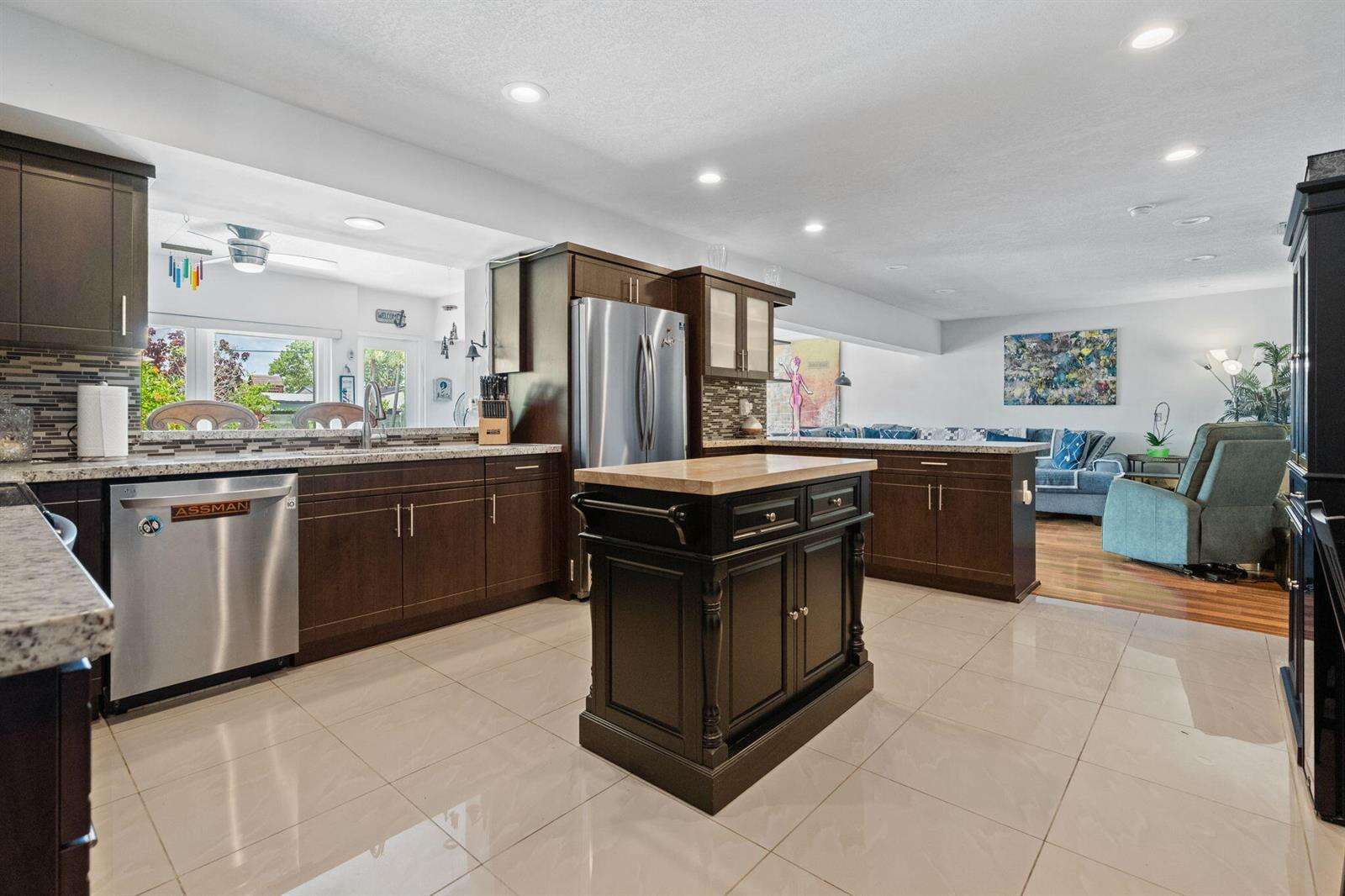 4921 Jackson, Hollywood, FL 33021 - For Sale photo 3
