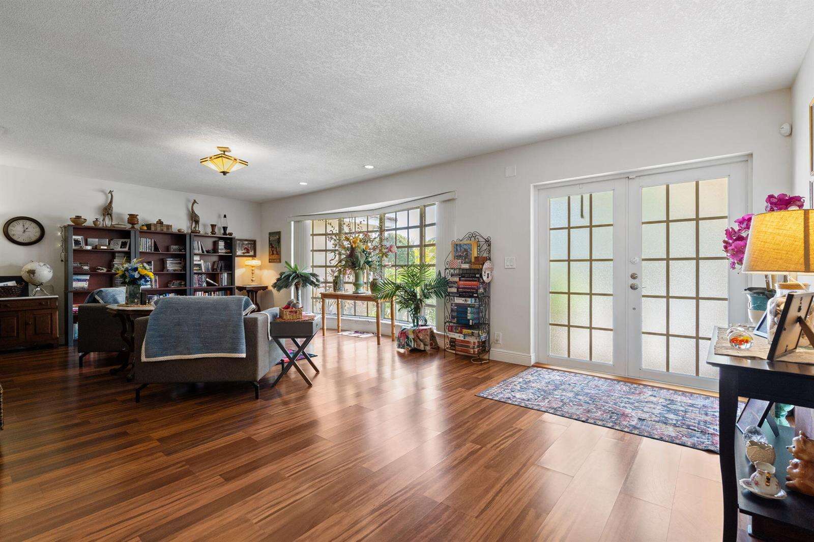 4921 Jackson, Hollywood, FL 33021 - For Sale photo 6