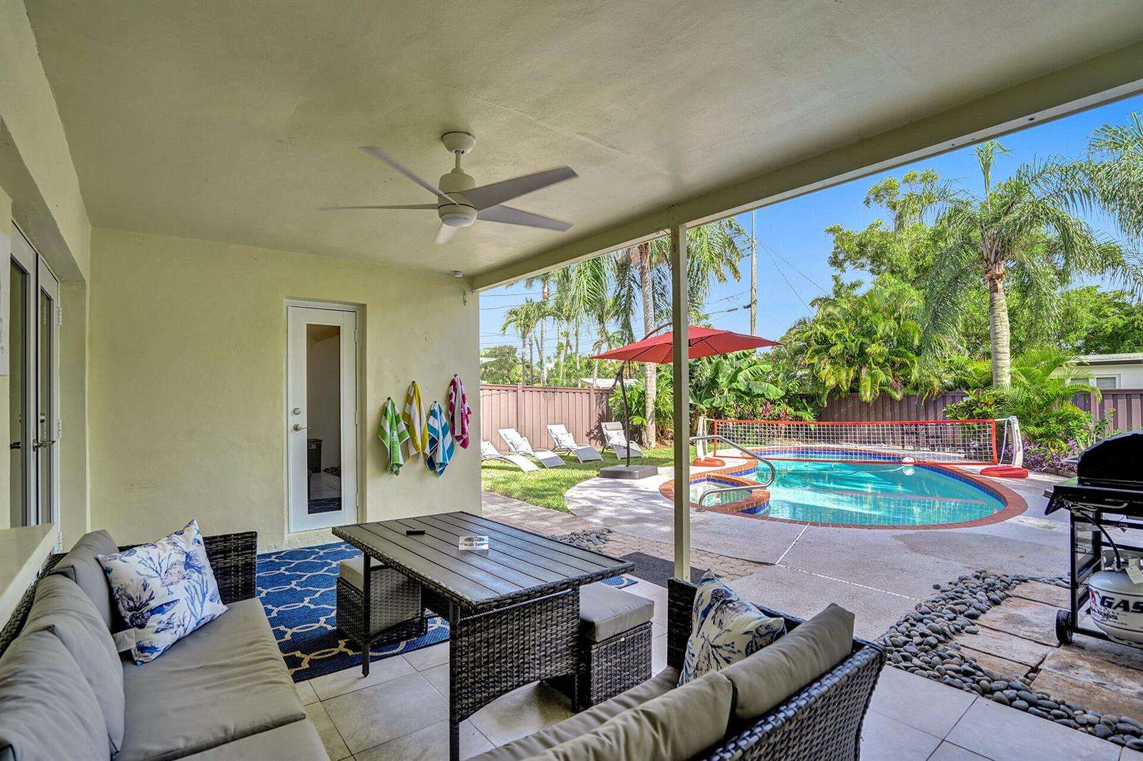 1516 Scott, Hollywood, FL 33020 - For Sale photo 27