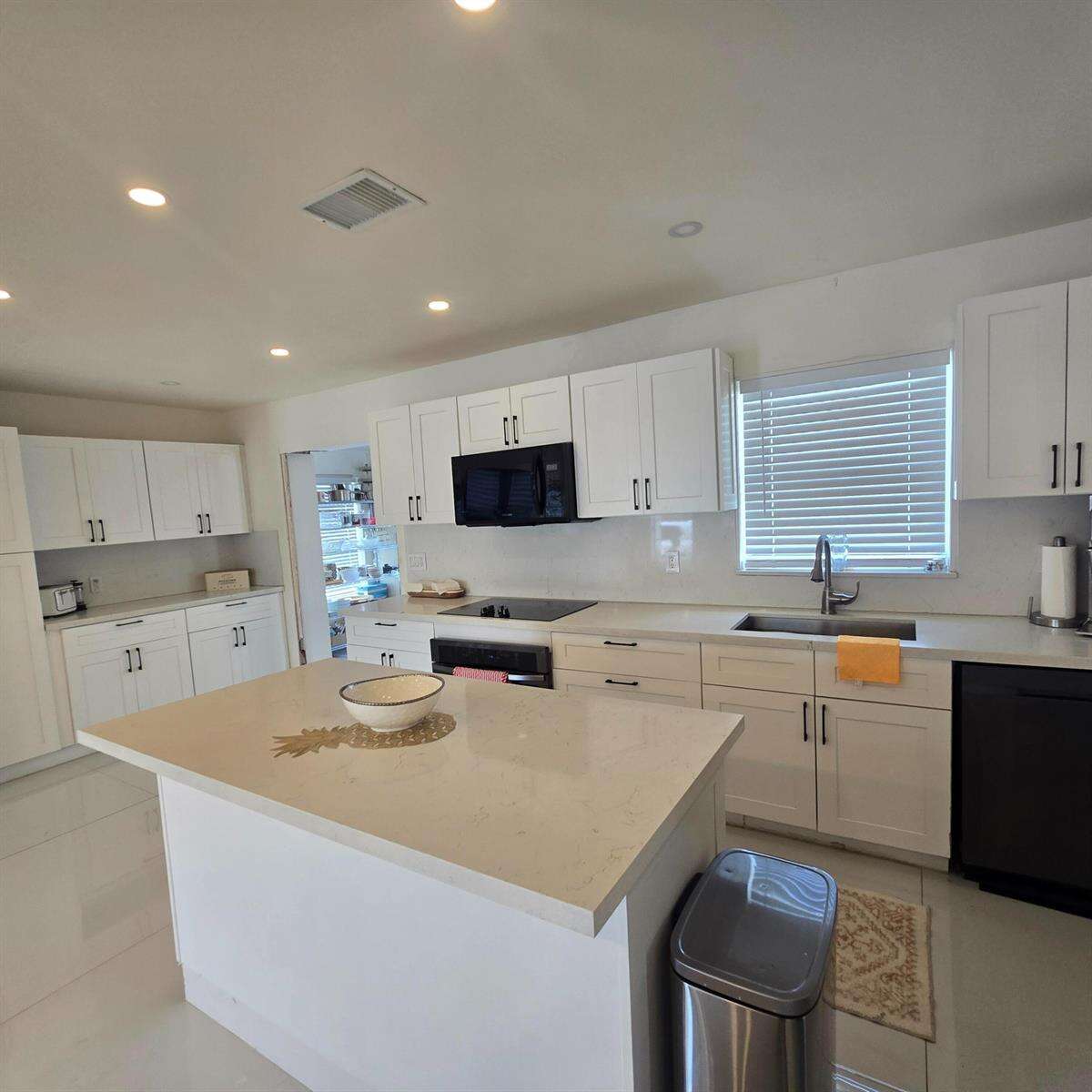 1844 Sheridan, Hollywood, FL 33020 - For Sale photo 3