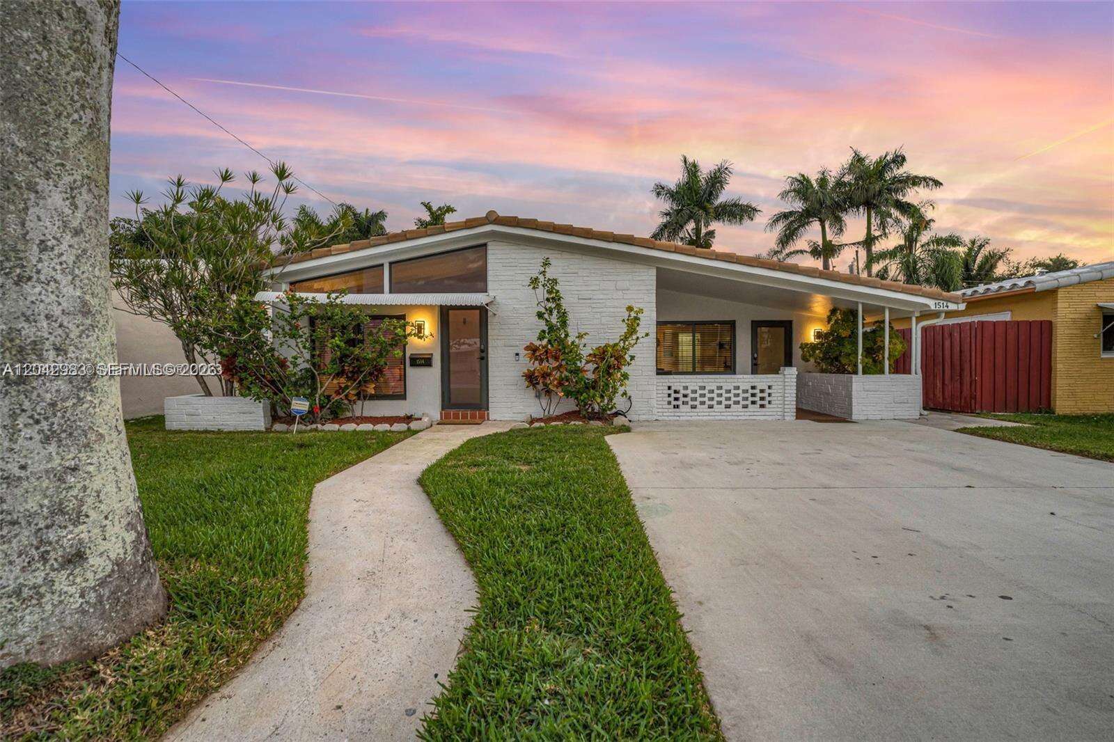 1514 Liberty St, Hollywood, FL 33020 - For Sale photo 1