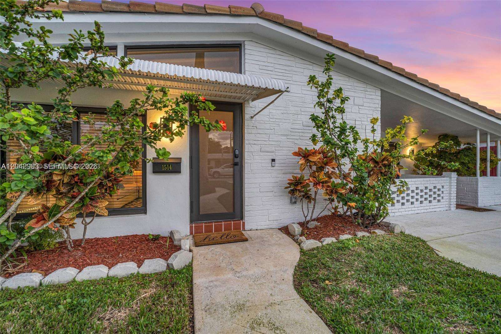 1514 Liberty St, Hollywood, FL 33020 - For Sale photo 4