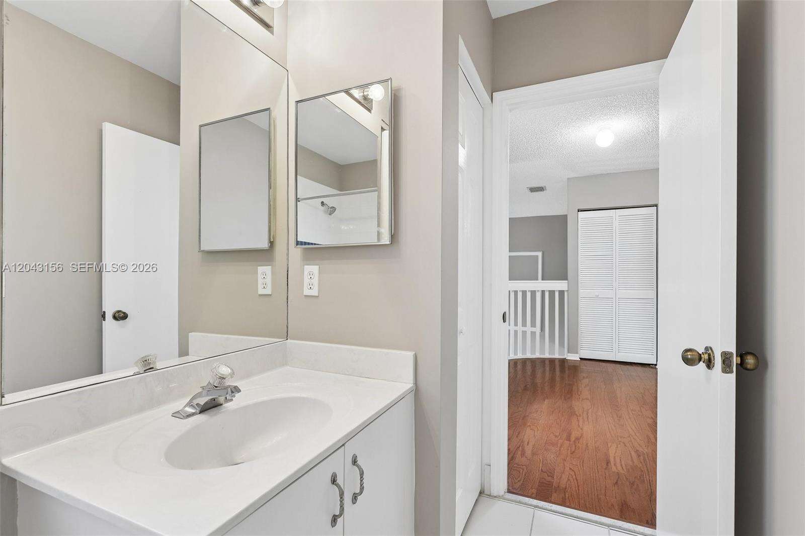 2162 77th Ter, Pembroke Pines, FL 33024 - For Sale photo 31