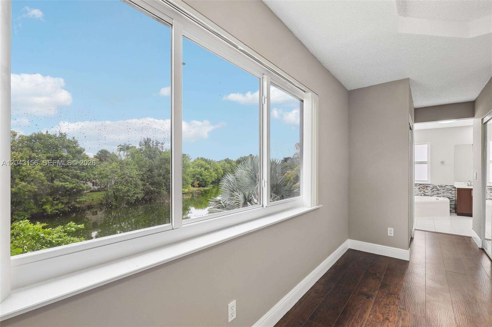 2162 77th Ter, Pembroke Pines, FL 33024 - For Sale photo 38