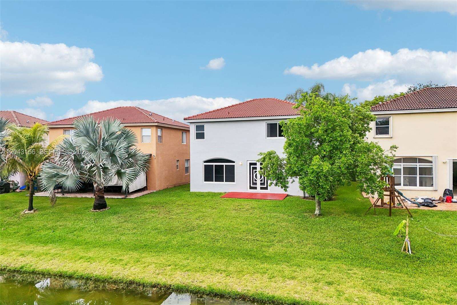 2162 77th Ter, Pembroke Pines, FL 33024 - For Sale photo 44