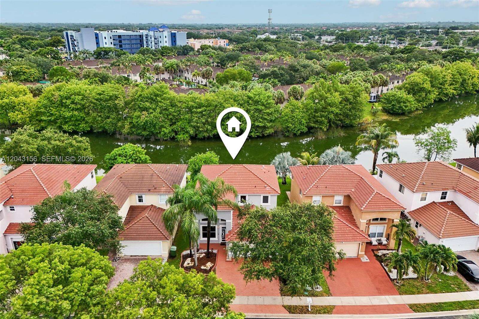2162 77th Ter, Pembroke Pines, FL 33024 - For Sale photo 51