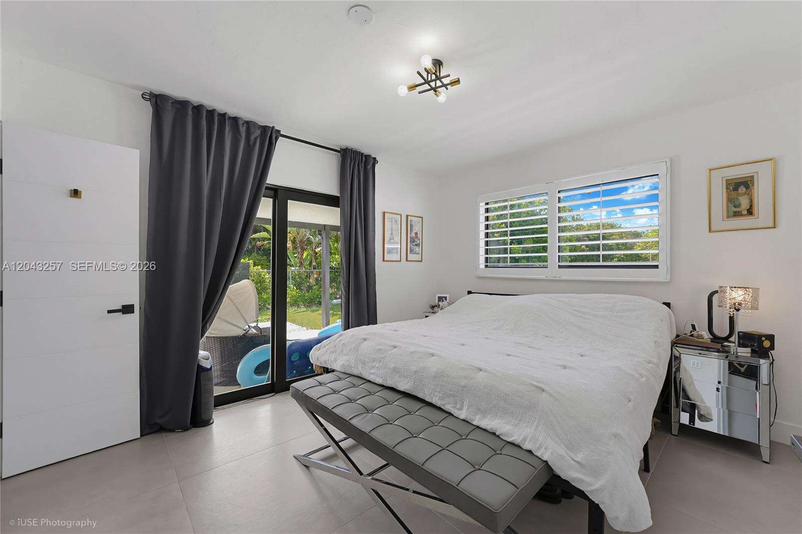 2450 209th Ter, Miami, FL 33180 - For Sale photo 6