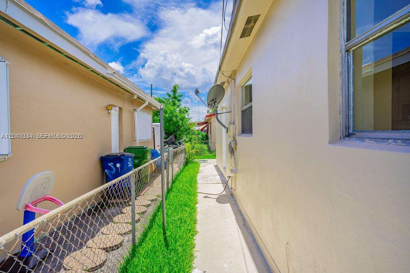 805 3rd Ter, Hallandale Beach, FL 33009 - For Sale photo 2