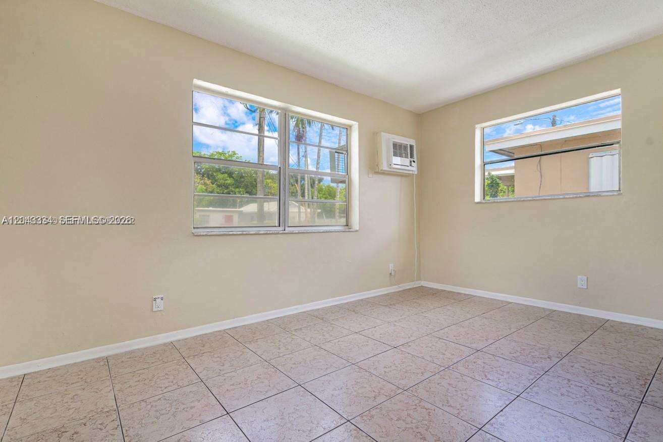 805 3rd Ter, Hallandale Beach, FL 33009 - For Sale photo 11