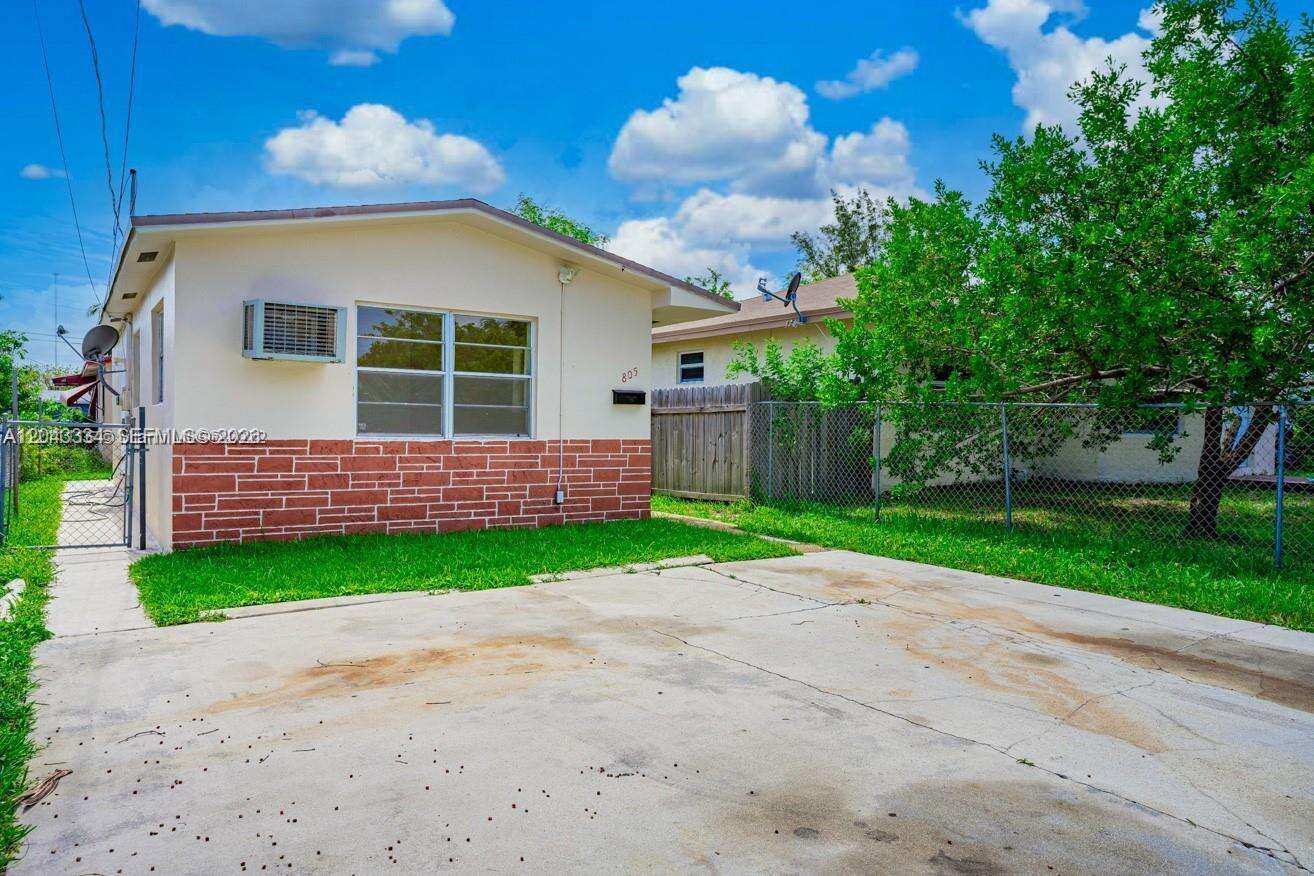 805 3rd Ter, Hallandale Beach, FL 33009 - For Sale photo 14