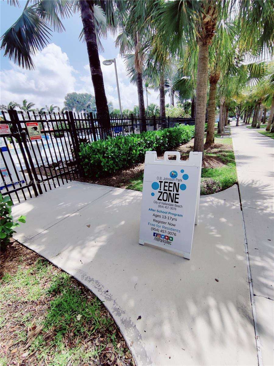 805 3rd Ter, Hallandale Beach, FL 33009 - For Sale photo 18