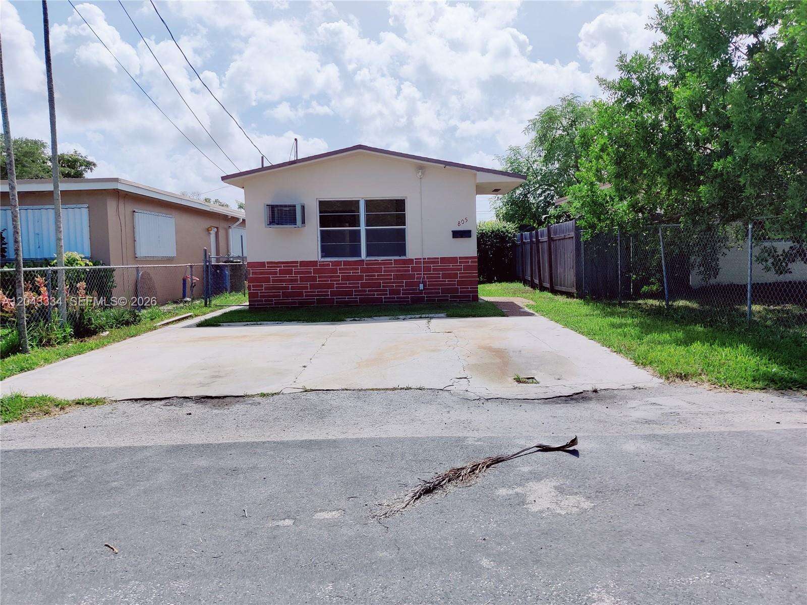 805 3rd Ter, Hallandale Beach, FL 33009 - For Sale photo 29