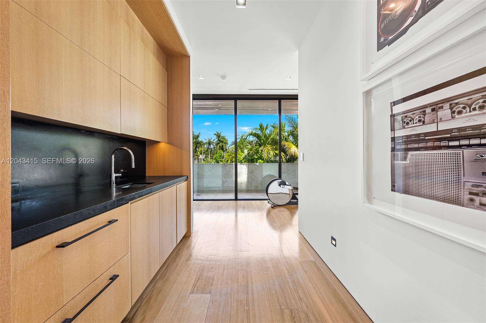 126 San Marino Dr, Miami Beach, FL 33139 - For Sale photo 32