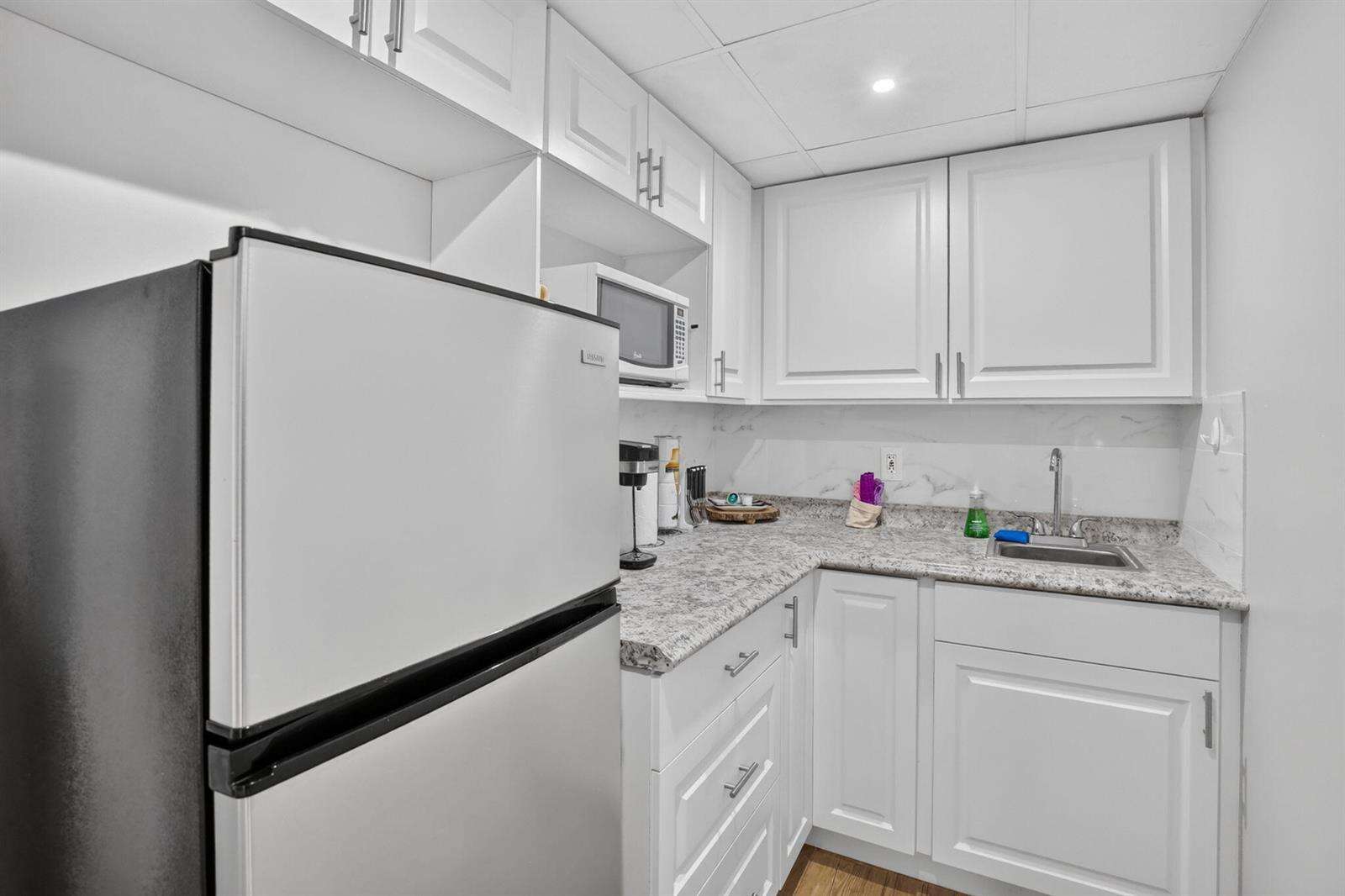 2040 Polk, Hollywood, FL 33020 - For Sale photo 24