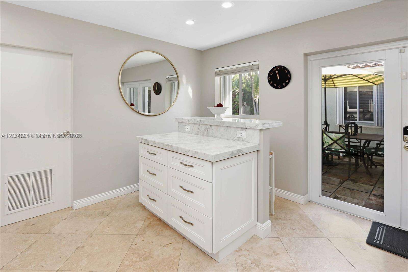 1147 Buchanan St, Hollywood, FL 33019 - For Sale photo 11