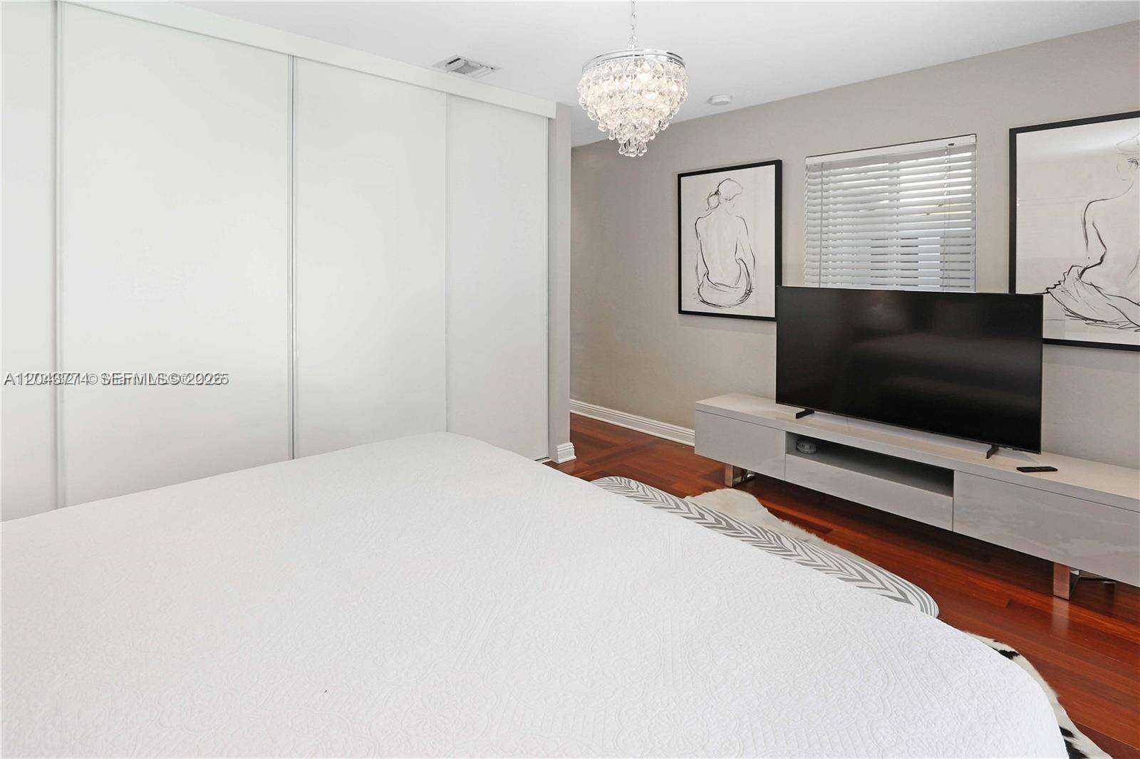 1147 Buchanan St, Hollywood, FL 33019 - For Sale photo 23