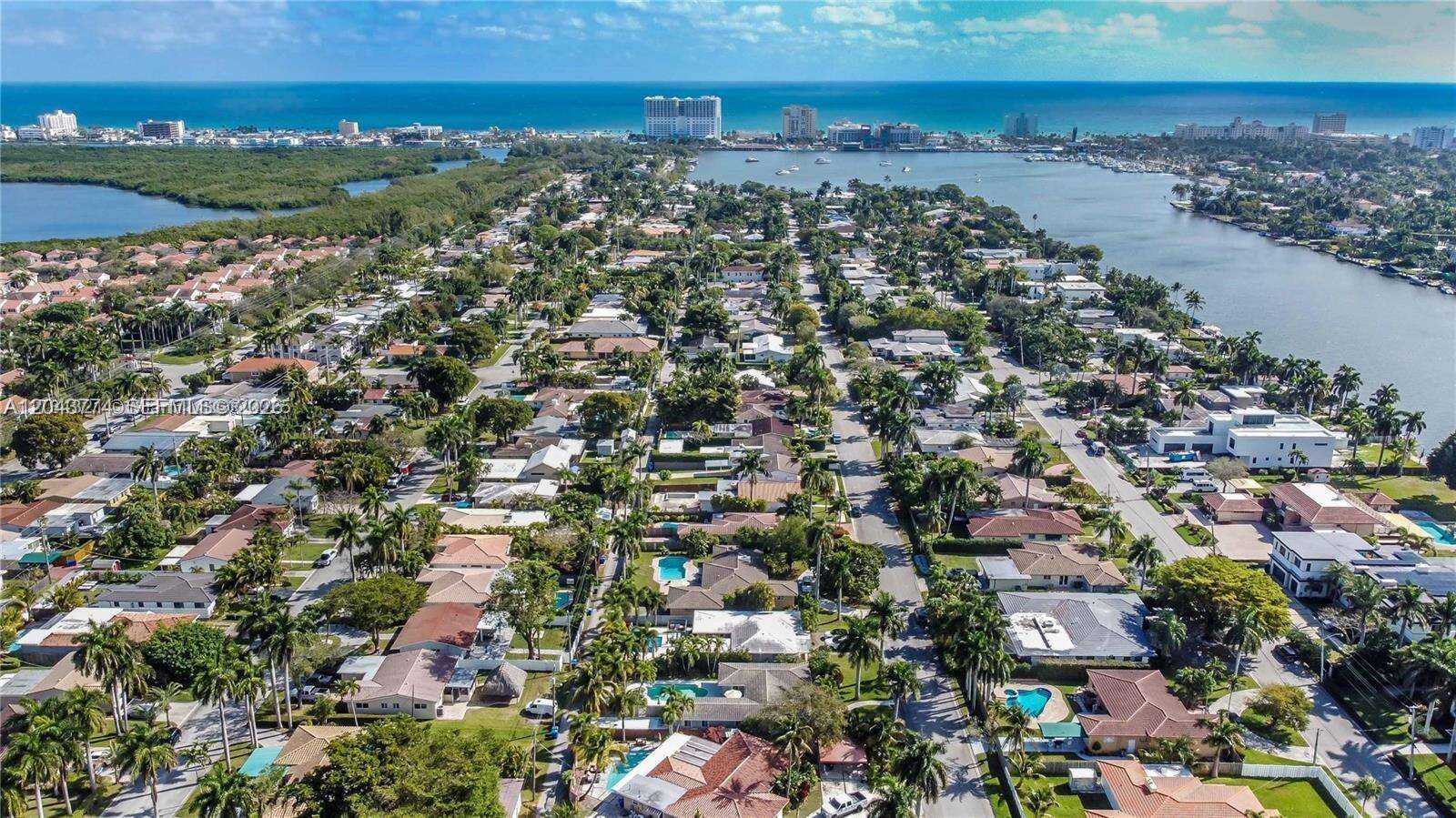 1147 Buchanan St, Hollywood, FL 33019 - For Sale photo 37