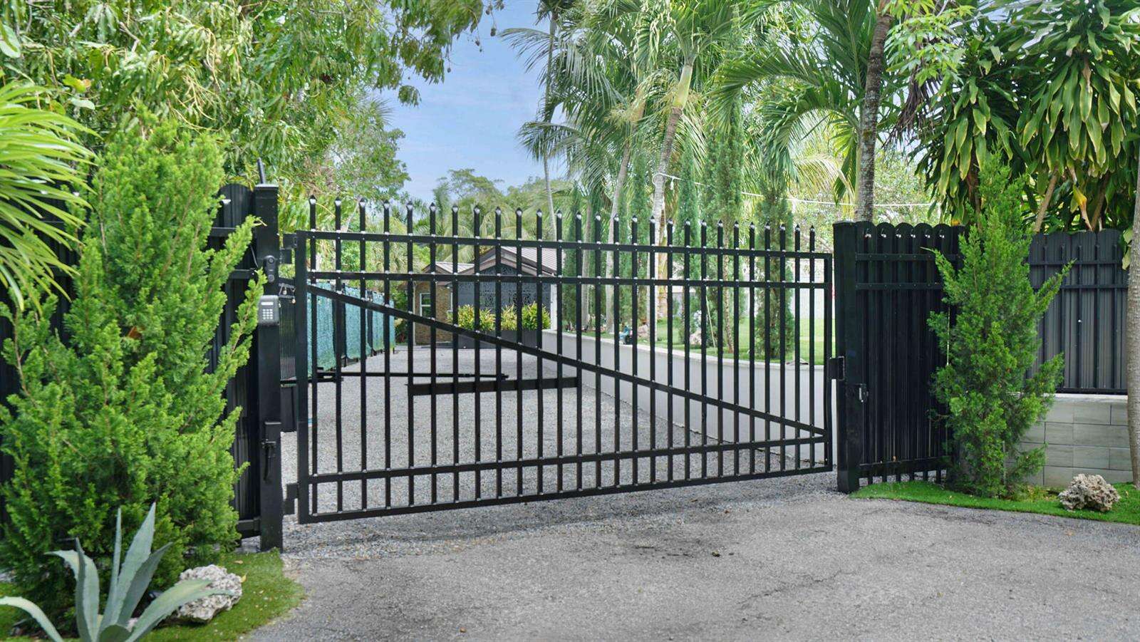 2249 Lazy, Lazy Lake, FL 33305 - For Sale photo 85
