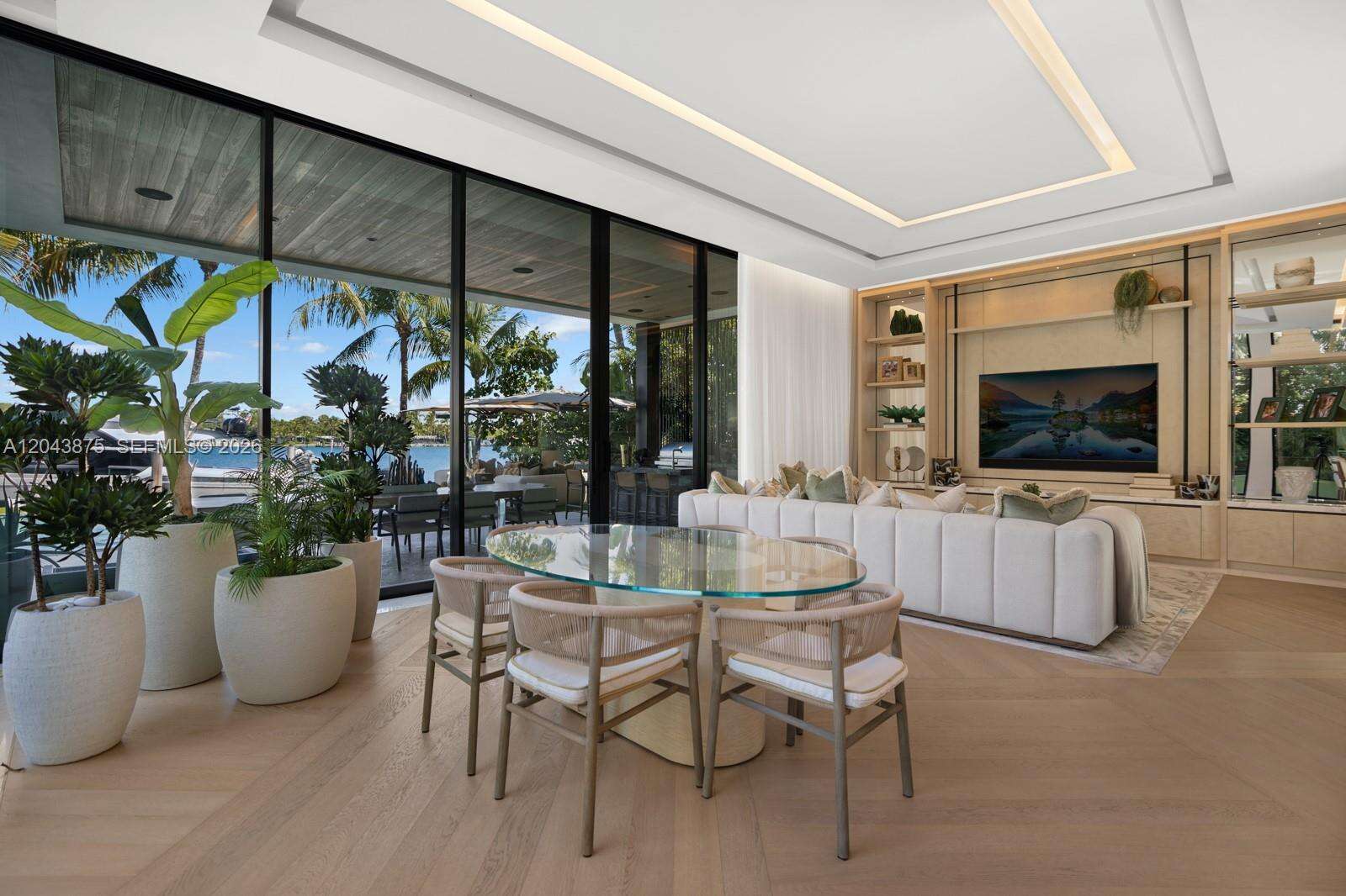 58 La Gorce Cir, Miami Beach, FL 33141 - For Sale photo 15