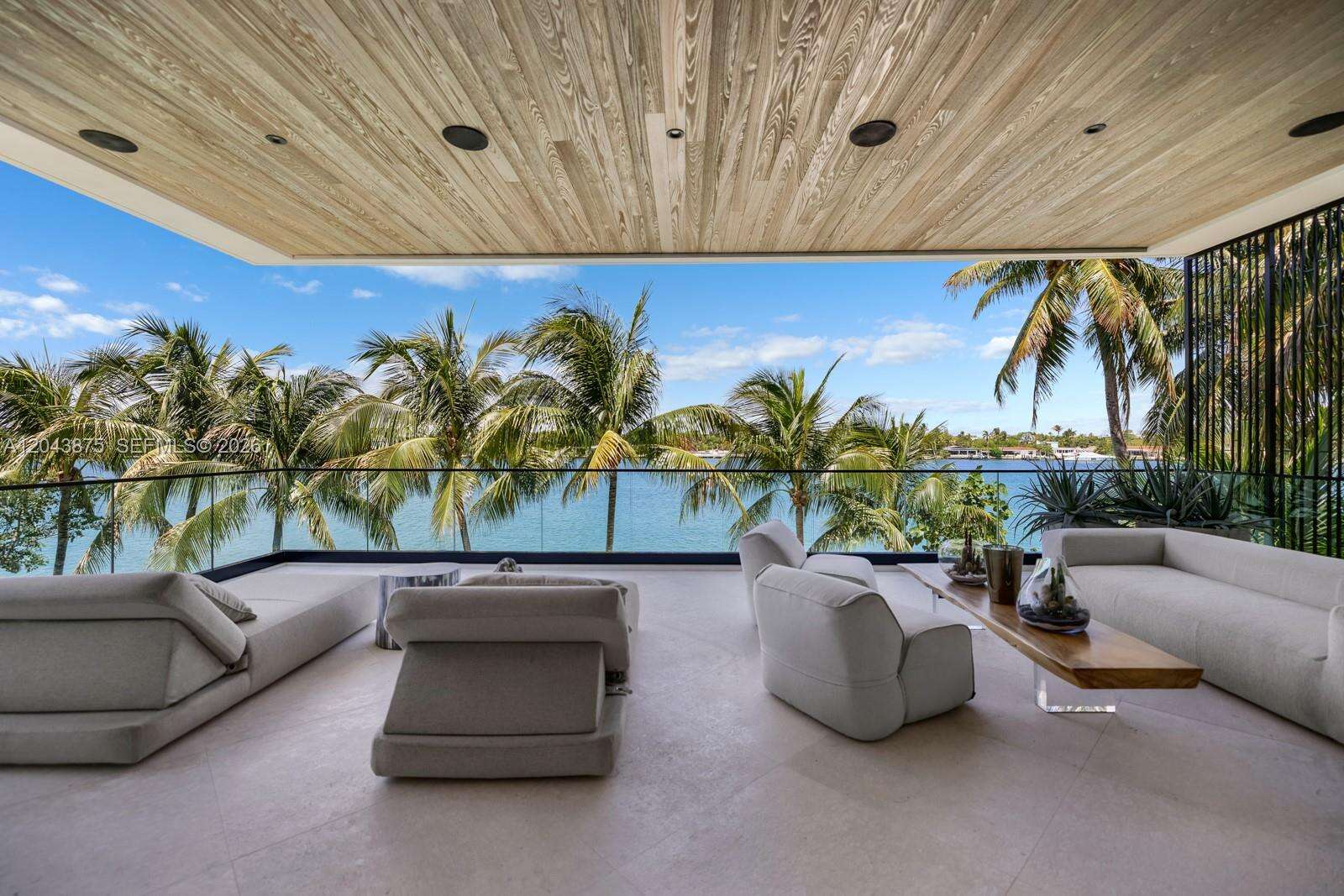 58 La Gorce Cir, Miami Beach, FL 33141 - For Sale photo 21