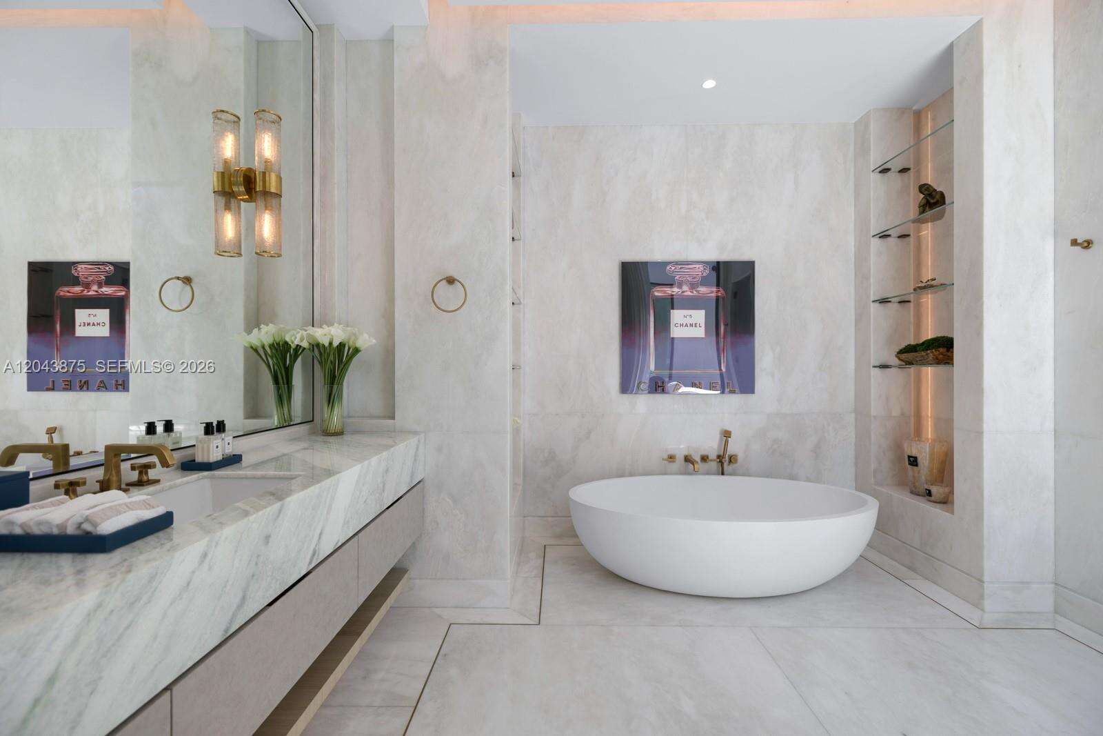 58 La Gorce Cir, Miami Beach, FL 33141 - For Sale photo 23