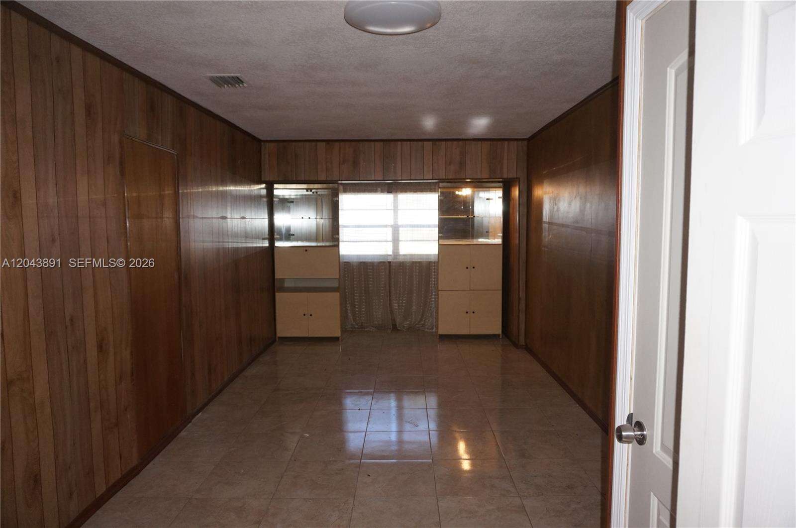 West Park, FL 33023 - For Sale photo 7