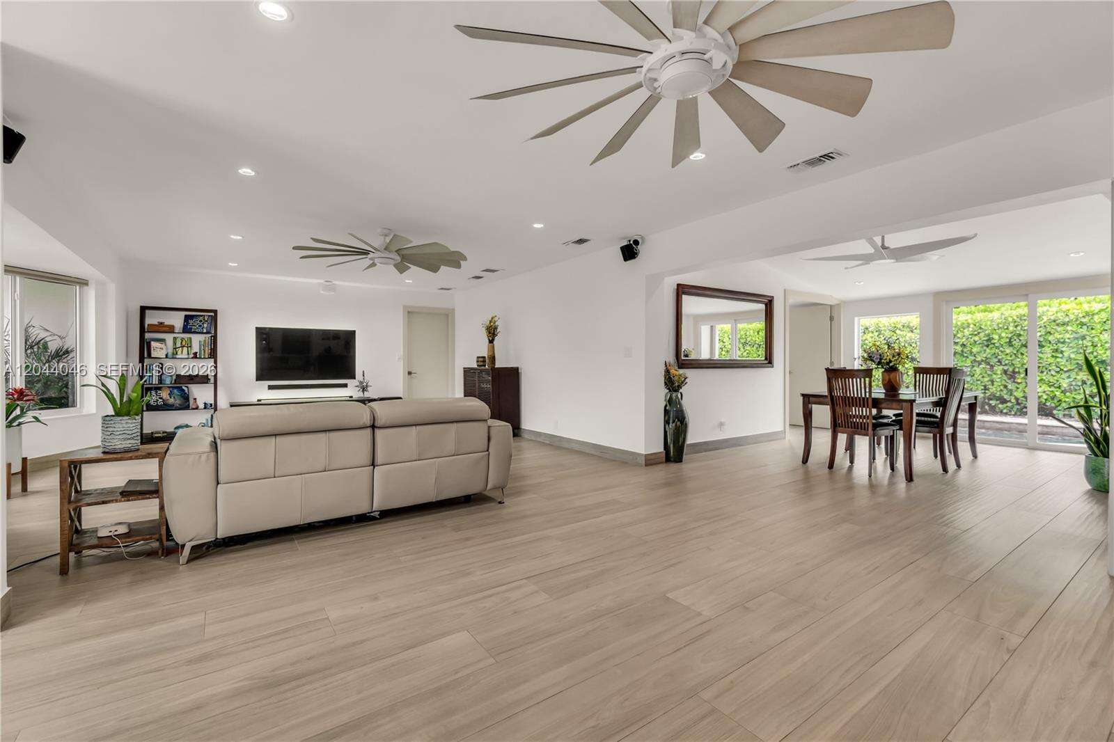 2820 40th Ct, Fort Lauderdale, FL 33308 - For Sale photo 9