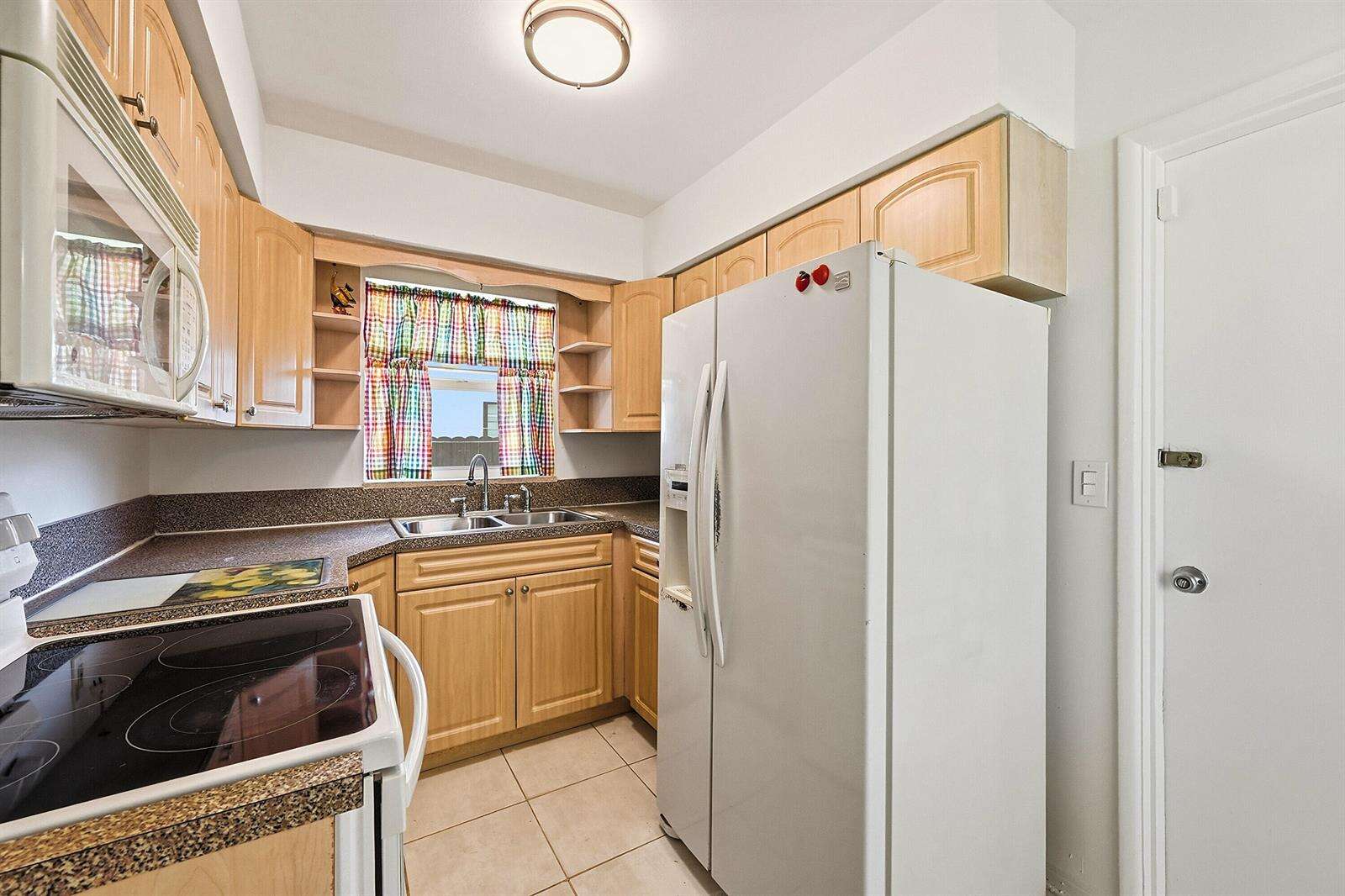 1716 25th, Hollywood, FL 33020 - For Sale photo 16