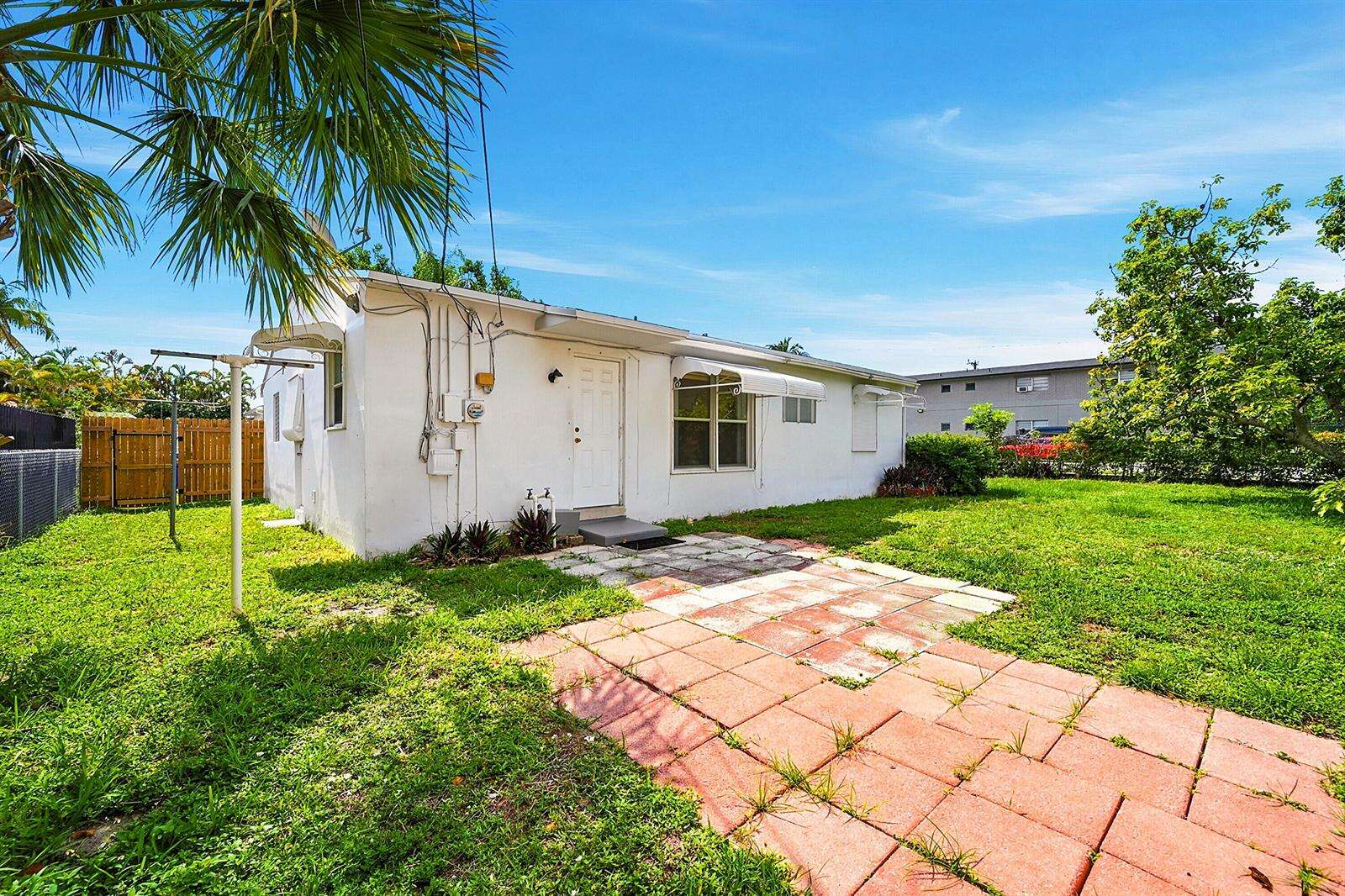 1716 25th, Hollywood, FL 33020 - For Sale photo 27