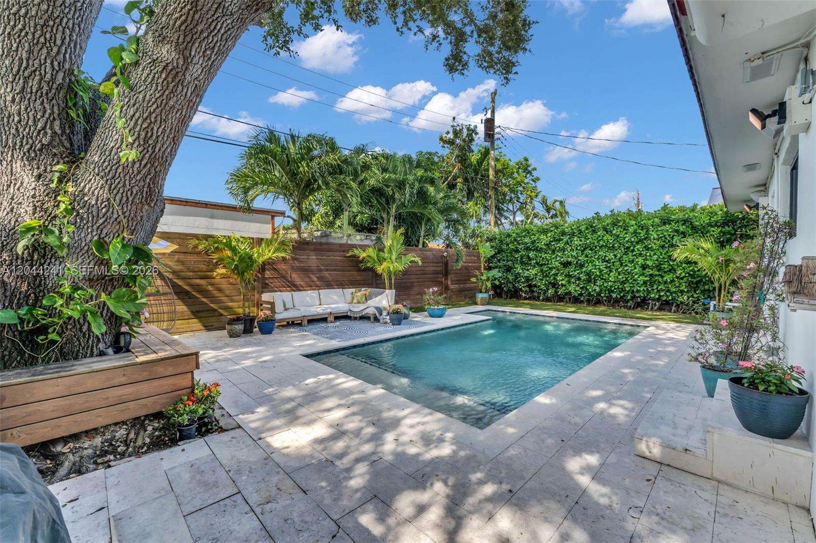 2220 25th St, Miami, FL 33133 - For Sale photo 9