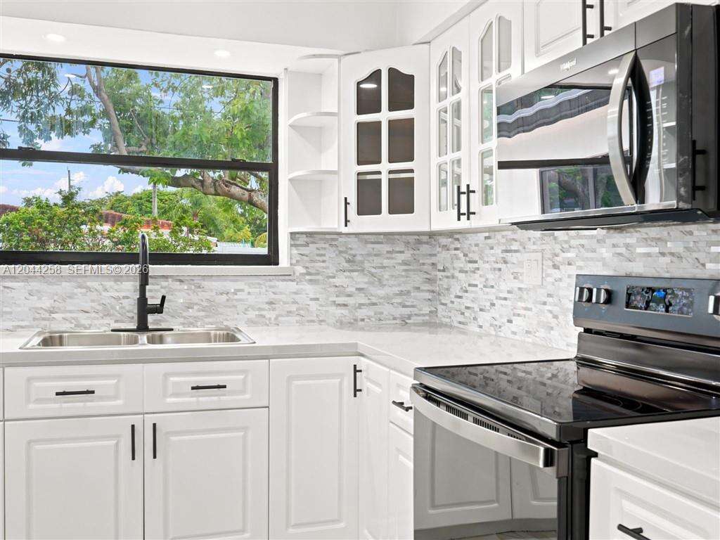 3246 Buchanan St, Hollywood, FL 33021 - For Sale photo 8