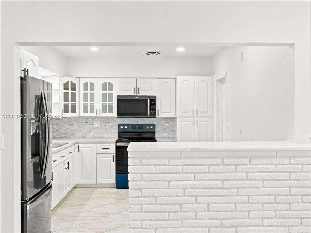 3246 Buchanan St, Hollywood, FL 33021 - For Sale photo 10