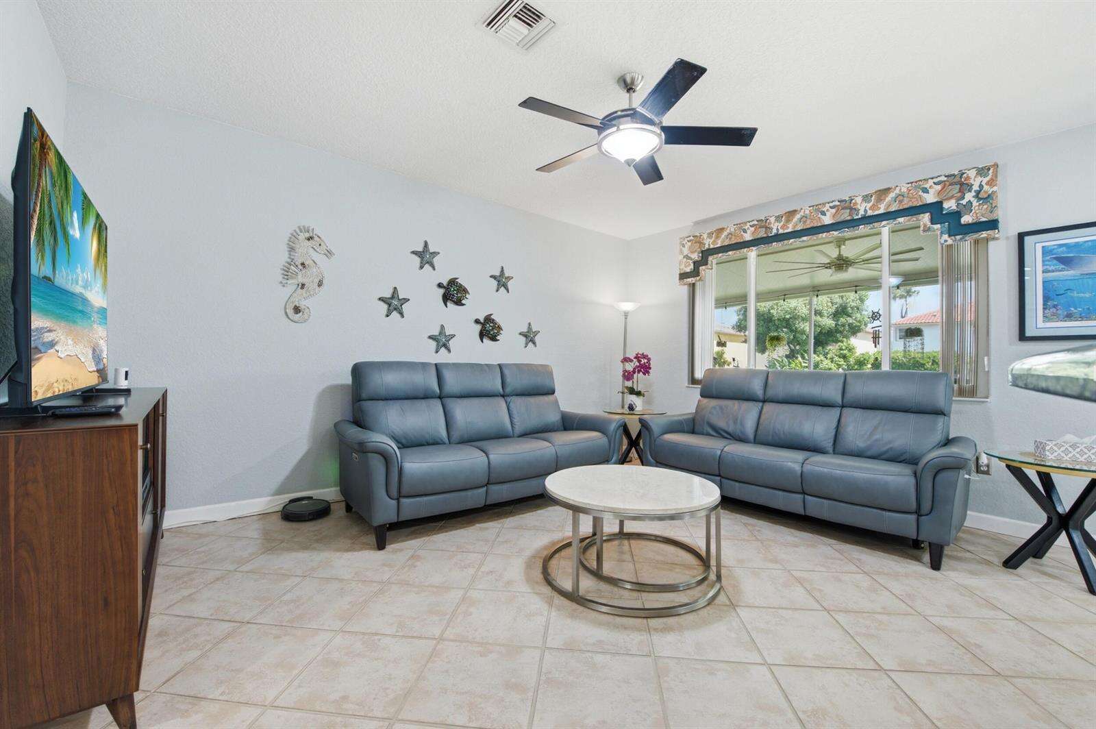 9807 20th, Pembroke Pines, FL 33024 - For Sale photo 16