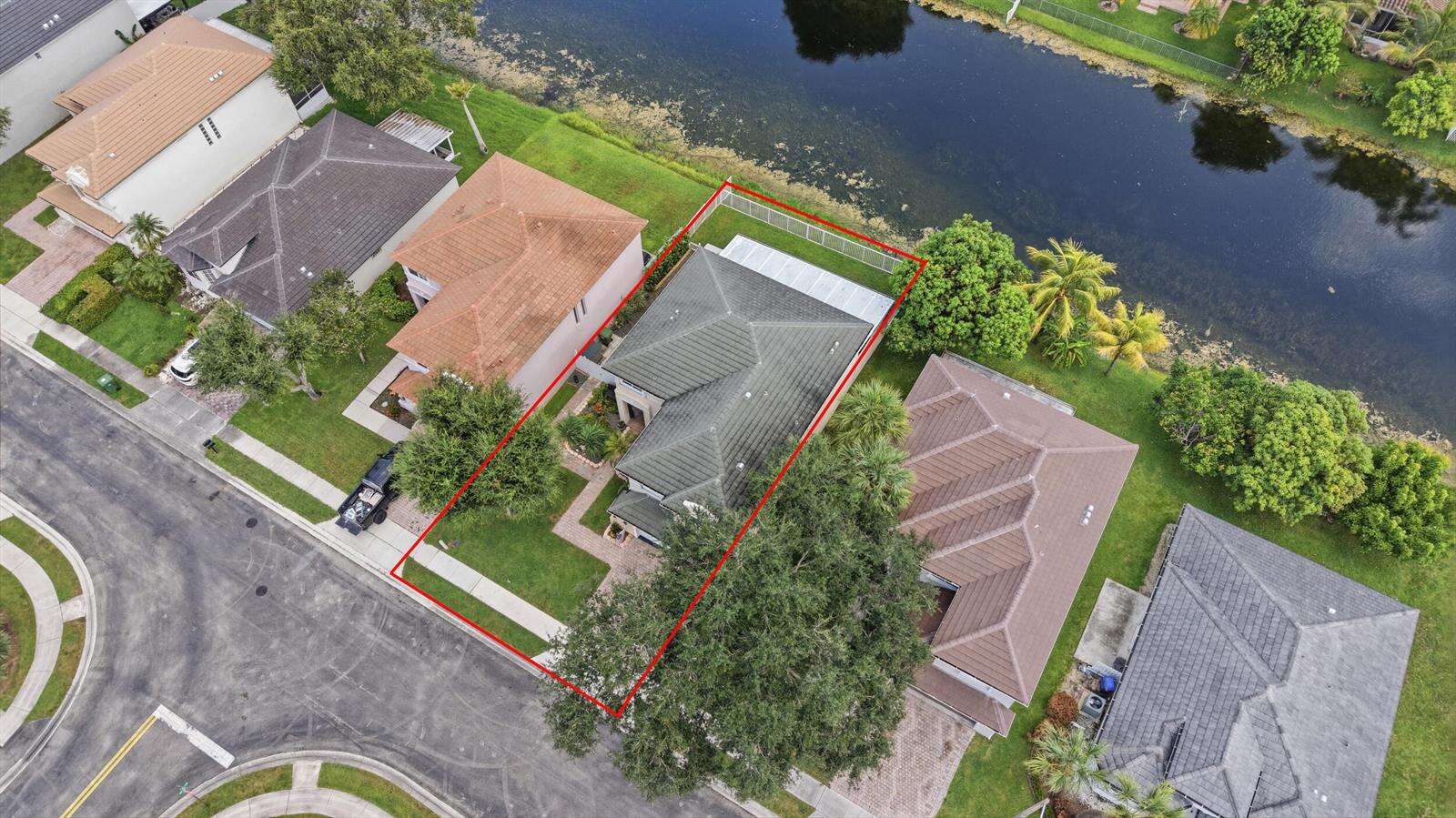 9807 20th, Pembroke Pines, FL 33024 - For Sale photo 3