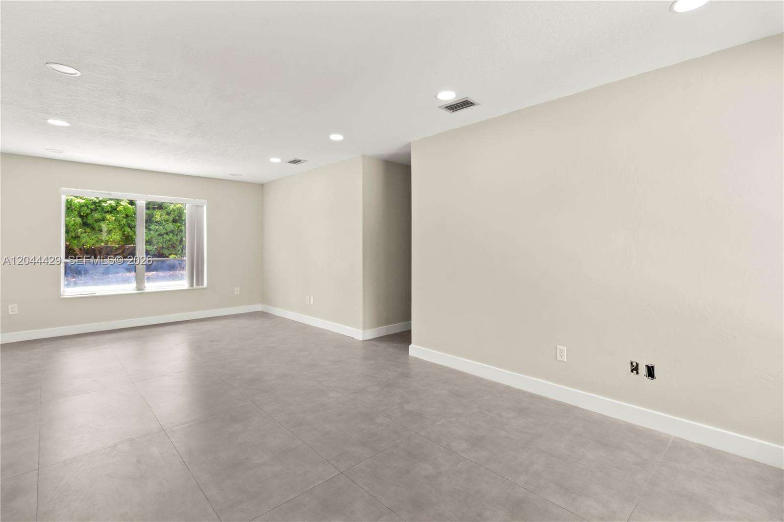 29925 168th Ct, Homestead, FL 33030 - For Sale photo 6