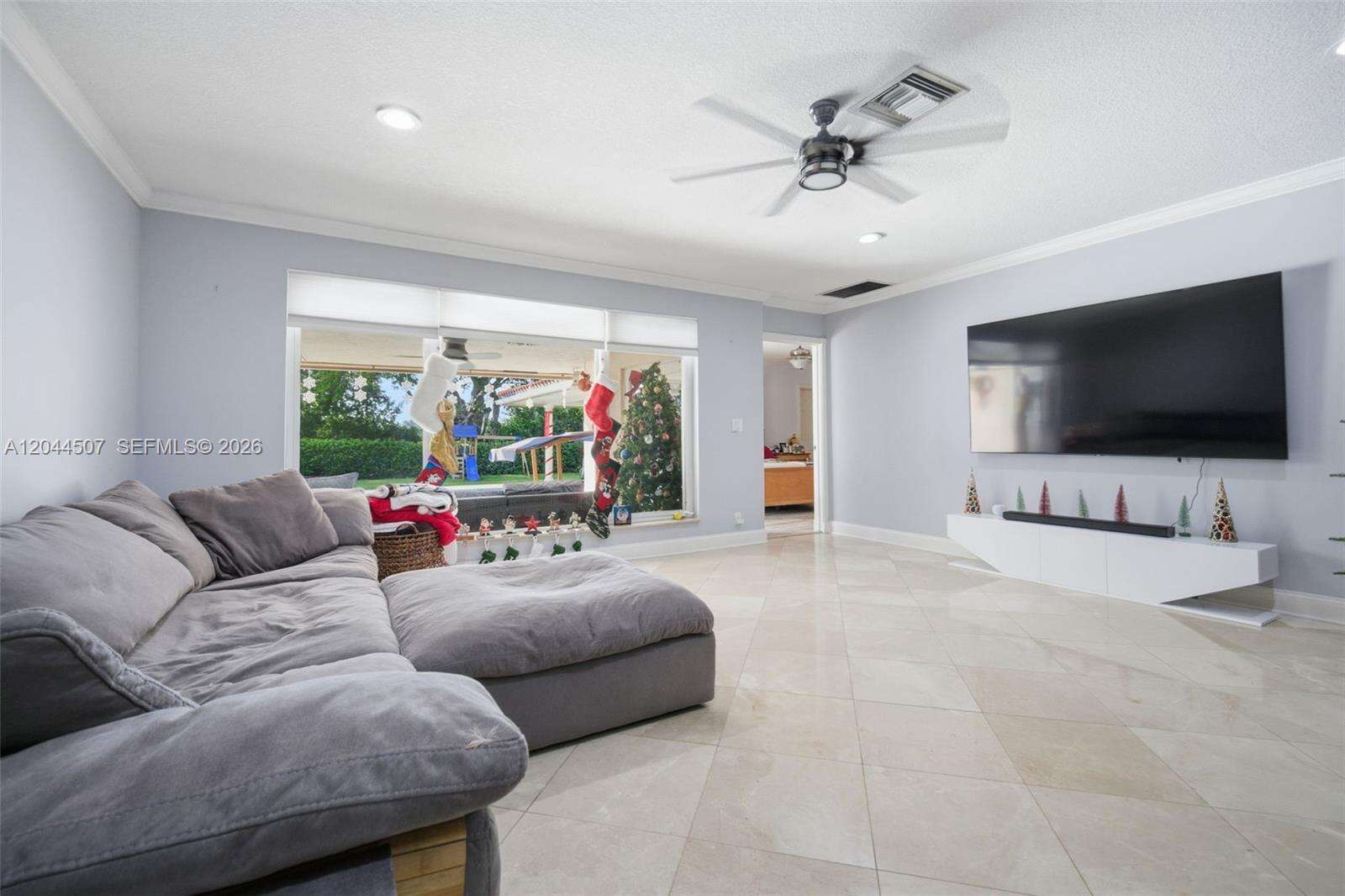 713 Diplomat Pkwy, Hallandale Beach, FL 33009 - For Sale photo 24