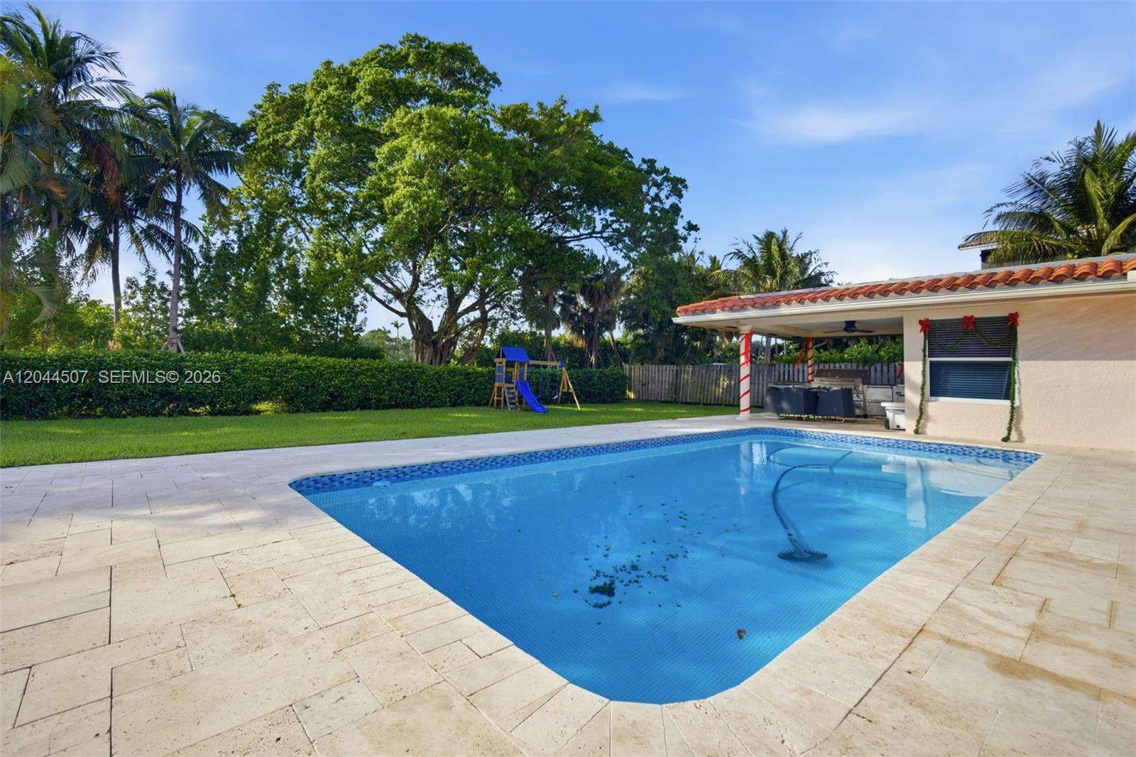 713 Diplomat Pkwy, Hallandale Beach, FL 33009 - For Sale photo 32